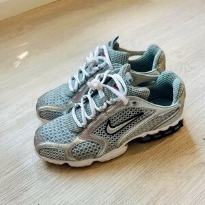 Nike Air Zoom Spiridon Cage 2